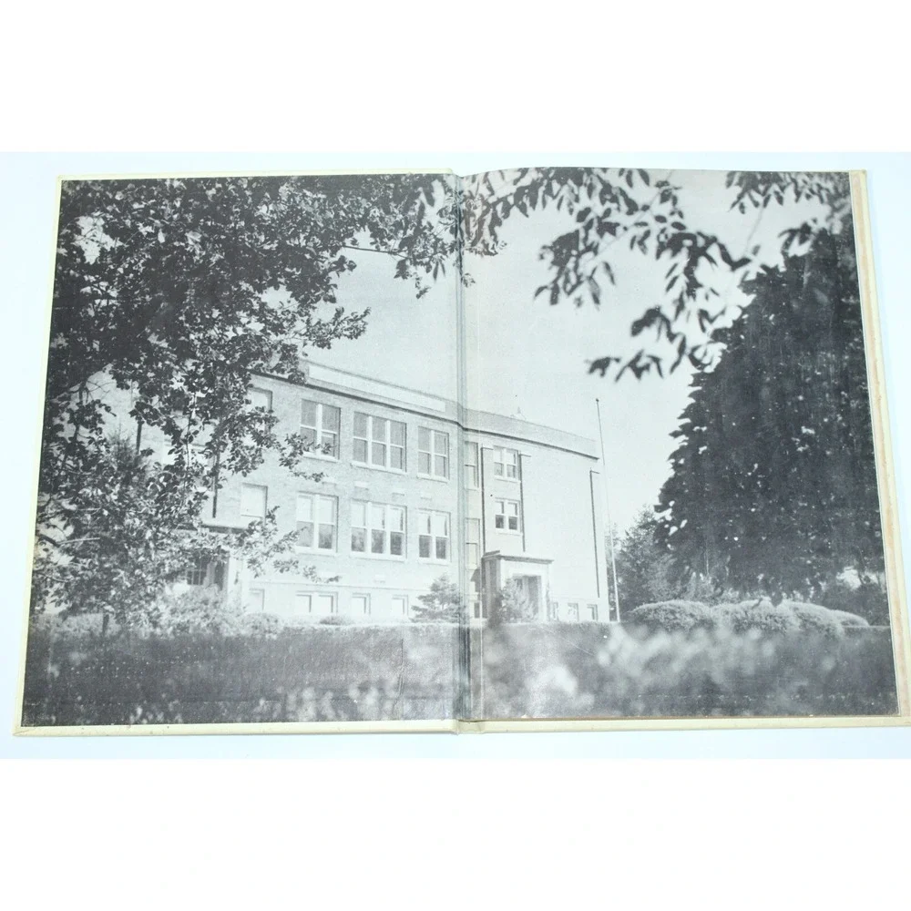 1948 Ossian High School‎ Yearbook Annual Ossian Indiana IN - Oracle 48